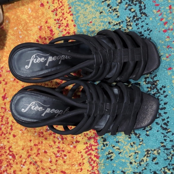 Free People Shoes - Free People Black Women's Sandals